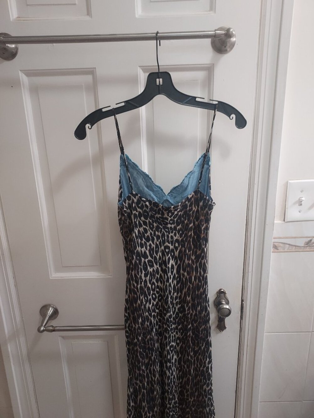 Realisation Par Sleeveless The Jaime Leopard Bellini Slip Dress - Picture 5 of 8